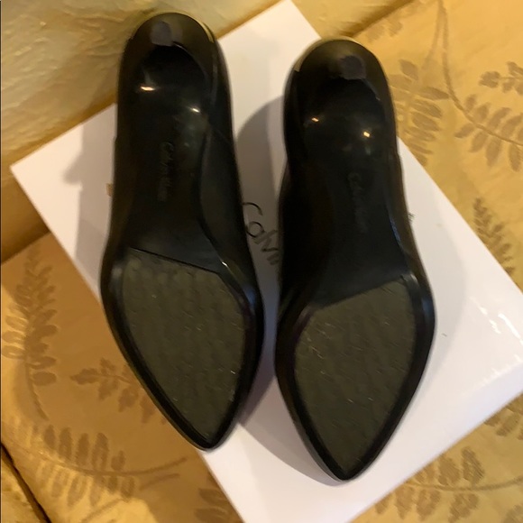 Calvin Klein booties! - Picture 7 of 7